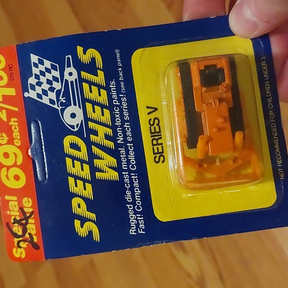 Vintage Speed Wheels Series V Construction Vehicles - Picture 4 of 6